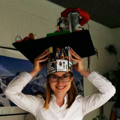 Simone Stratz with her PhD hat